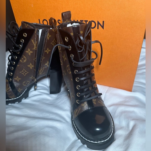 Louis Vuitton Star Trail Ankle Boot - Picture 5 of 11